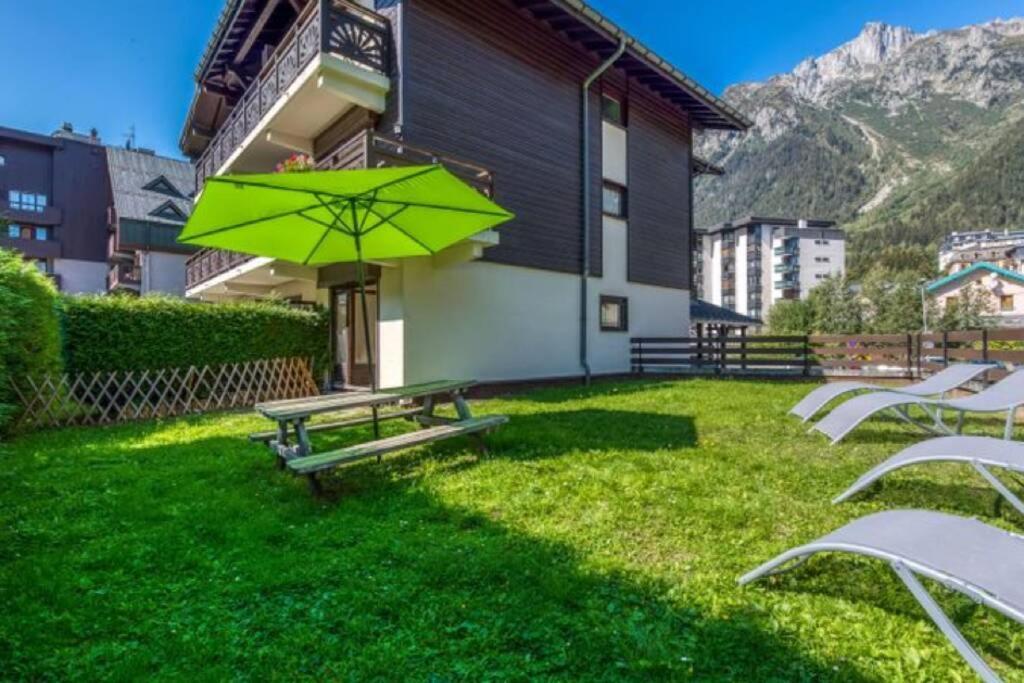 Sapi Happy Sunny Flat With A Garden Apartamento Chamonix Exterior foto